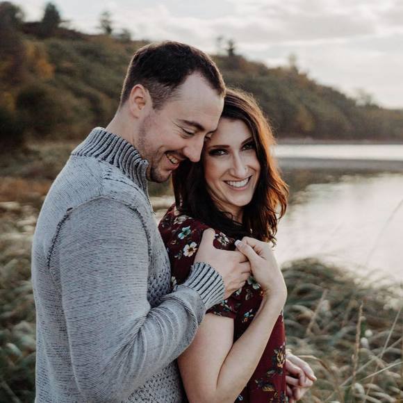 Meet your Posher, Julee - Picture 1 of 1